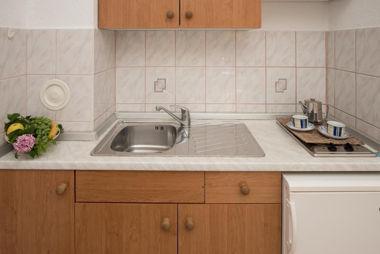 Topic Apartments Vodice Eksteriør billede