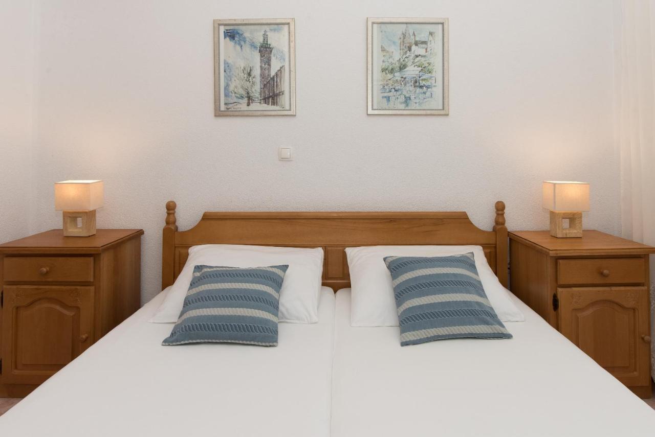 Topic Apartments Vodice Eksteriør billede